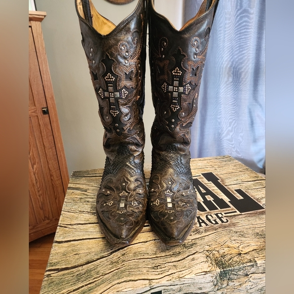 Corral Boots Shoes - Corral Leather Boots Dark Brown With Rhinestone And Stud Accents Size 7.5